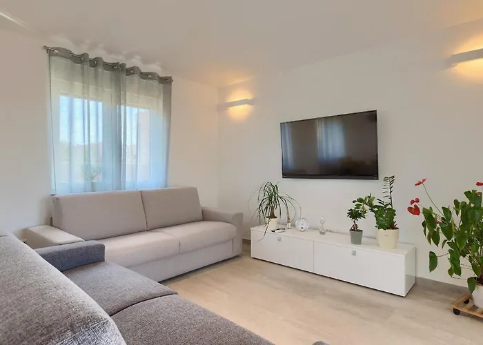 Сasa de vacaciones Elena *