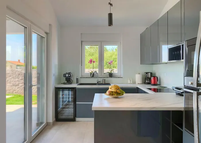 Elena Сasa de vacaciones *