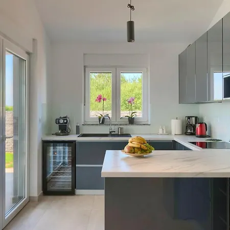 Elena Holiday home *